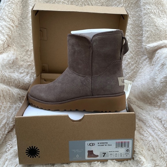 UGG | Shoes | Ugg Treadlite Kristen 